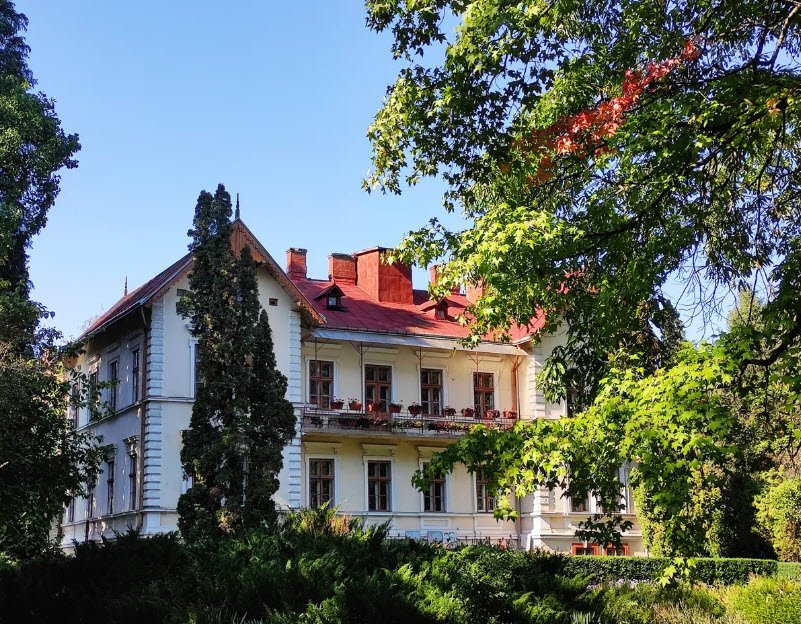 Chernivtsi University Botanical Garden, Ukraine